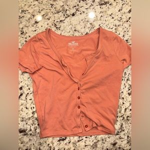 HOLLISTER- Must Have Collection Button-Through Baby Tee